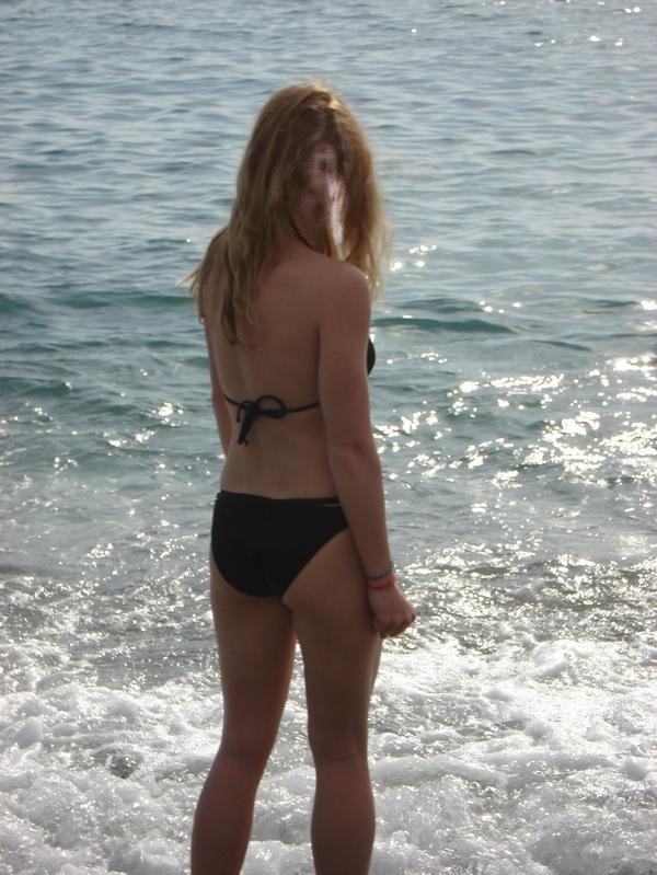 SEEKING Cum Tributes of my unaware wife! Email boredallday81 @ aol .com #EzPOnYbU