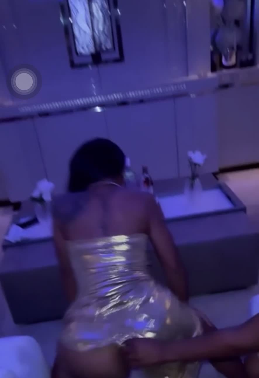 Jayda wayda backshots