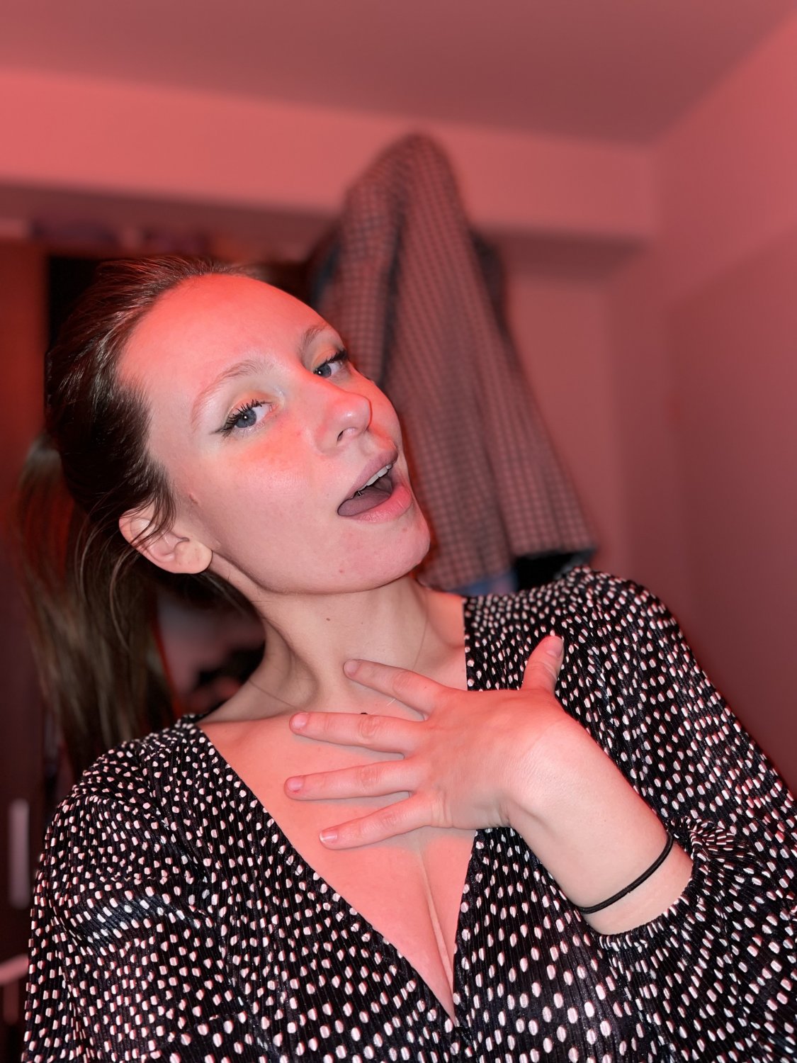 blonde  hot babe in sexy dress #PRTGa24f